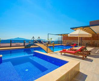 Çocuklarınız için Havuzlu Villalar