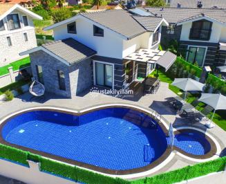 Geniş Ailenizle Beraber Kalabileceğiniz Villalar