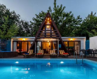 Sapanca’da Isıtmalı Havuzlu Villa ile Sakin Bir Tatil