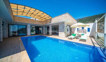 Villa Narin 8, Jakuzili Havuzu ısıtmalı kiralık villa