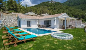 Faralya Villas 4, Ölüdeniz Faralya'da konumlu kiralık villa