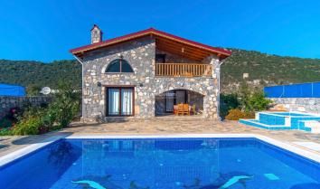 Villa Nada Kayaköy de 6 Kişilik Muhafazakar Villa 