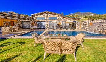 Kaş Çavdır Kiralık Villa Yıldız | Korunaklı Havuzlu