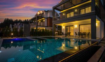 Villa Kaan 3 yatak odalı özel havuzlu lüks tasarıma sahip kiralık tatil villası.