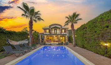 Villa Natura Ares Kayaköy – Korunaklı Özel Havuzlu Villa