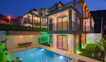 Villa Akar Kumsal | Fethiye Taşyaka Özel Havuzlu 3 Yatak Odalı Kiralık Villa