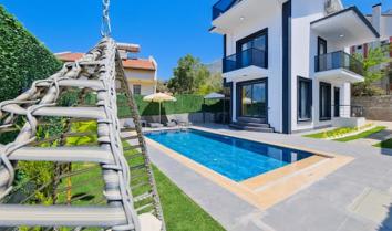 Fethiye Ölüdeniz’de Özel Havuzlu Lüks Villa