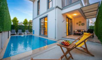 Villa Alp İnn, Fethiye de denize yakın konumda kiralık villa 