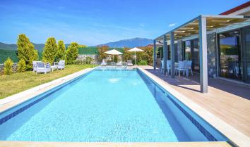 Villa Hayat 1, Kayaköy de çocuk havuzlu jakuzili villa.