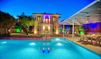 “Villa Ersan 2 – Kalkan Patara’da Özel Havuzlu Lüks Tatil Villası”