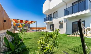 Villa Şirinler 2 – Seydikemer Özel Havuzlu Villa