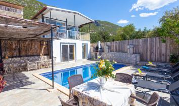 Villa Moren, Kaş da kiralık balayı villası.