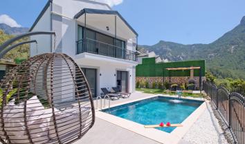 Montana Kirme Villaları 1 – Fethiye Kirme’de Özel Havuzlu Deniz Manzaralı Kiralık Villa