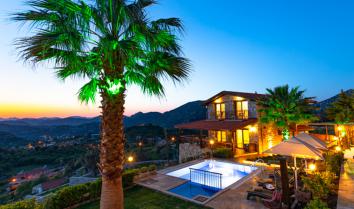 Villa Söğüt Manzaram Marmaris Söğüt Köyünde 2 yatak odalı özel havuzlu kiralık villa 