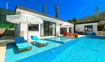 Villa Gül,Kalkan İslamlarda Jakuizli Muhafazakar Lüks Kiralık Villa