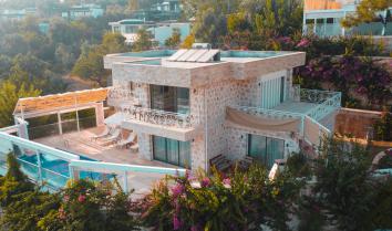 Villa Narin 6, havuzu ısıtmalı kiralık balayı villası 