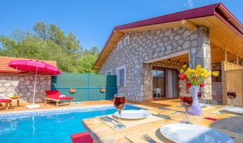 Villa Sultanım, Muhafazakar Kayaköy Kiralık Villa 