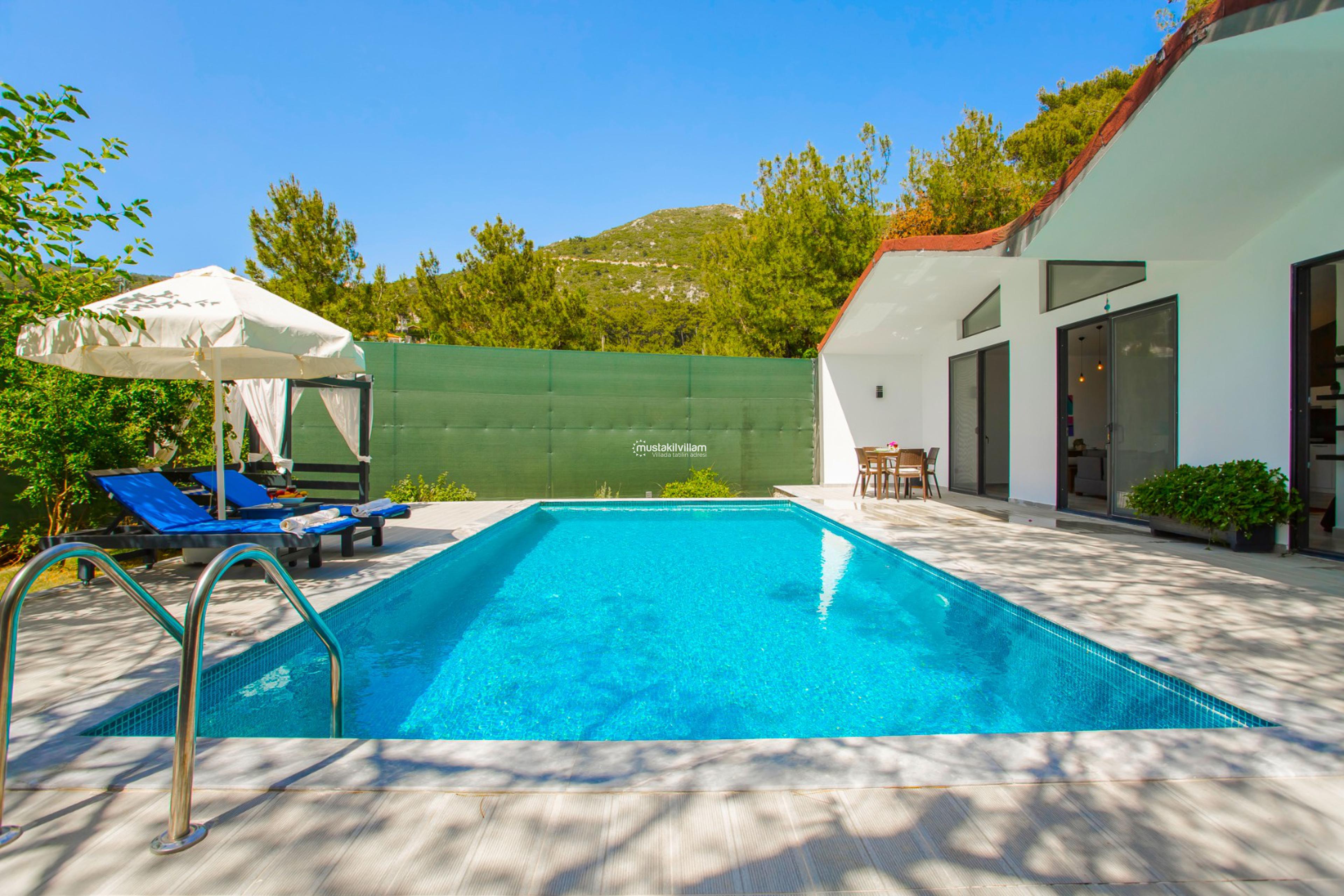 villa-sarp-11_128.jpg
