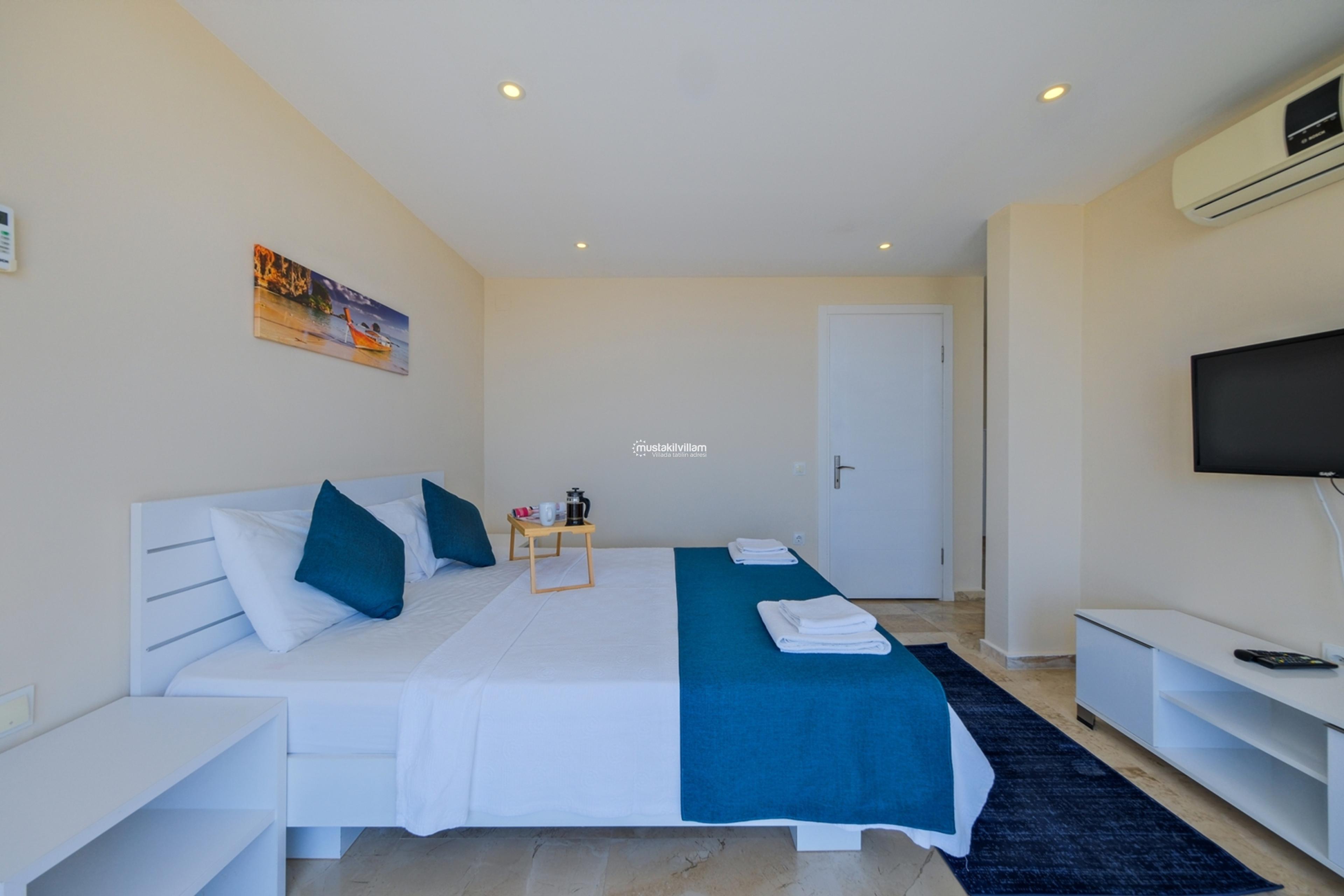 kalkan-villa-lumiere-1005_556.jpg