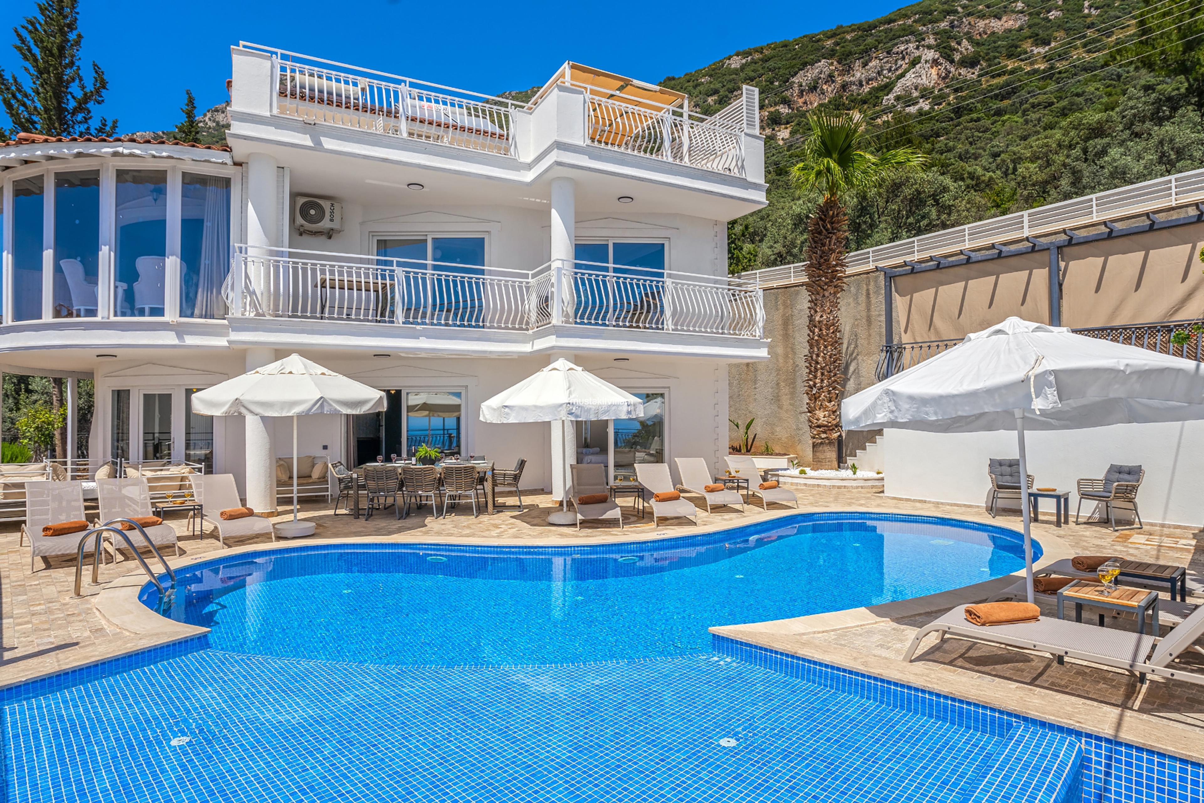 kalkan-villa-beyaz-saray-003_227.jpg