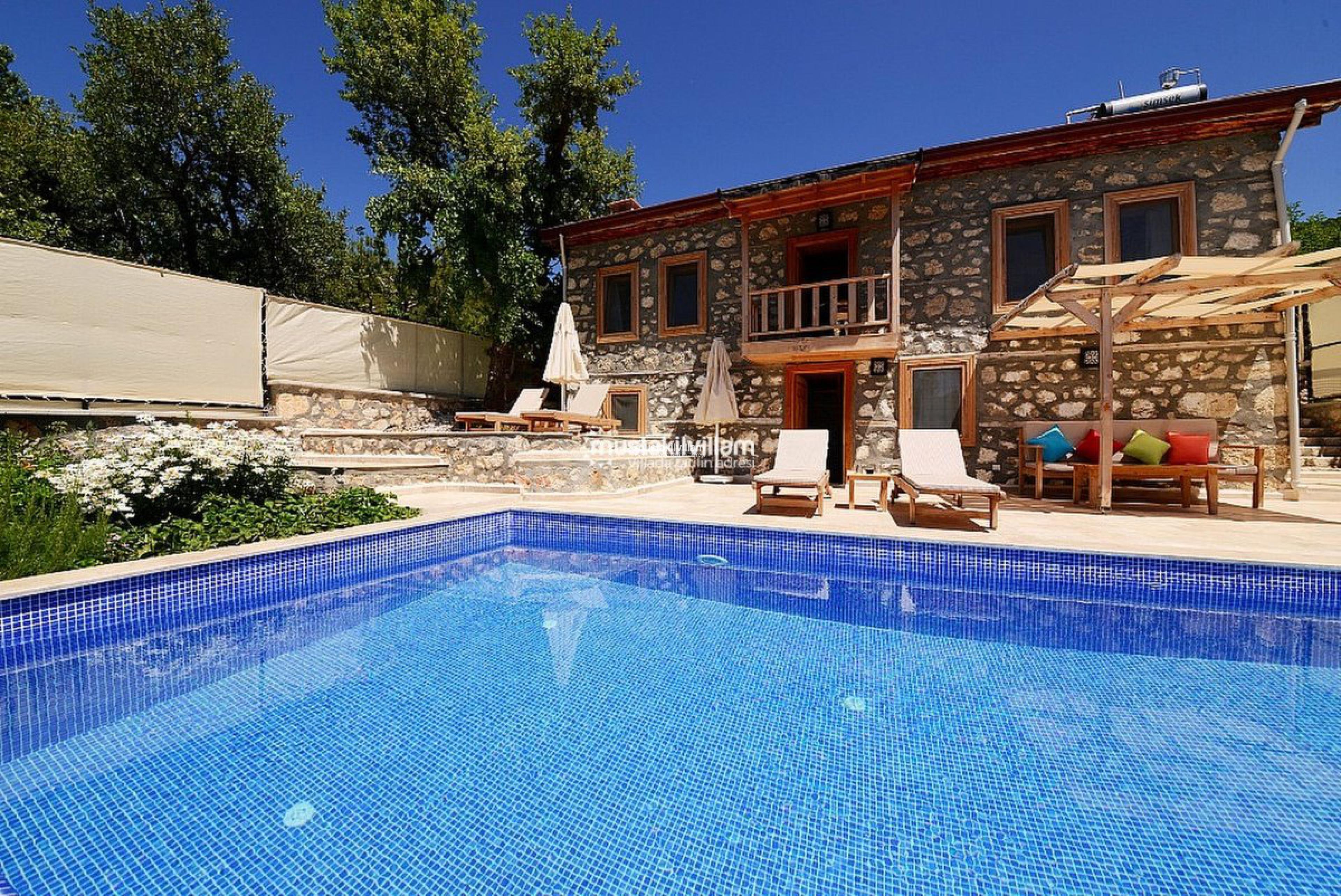 villa-milat9_775.jpg