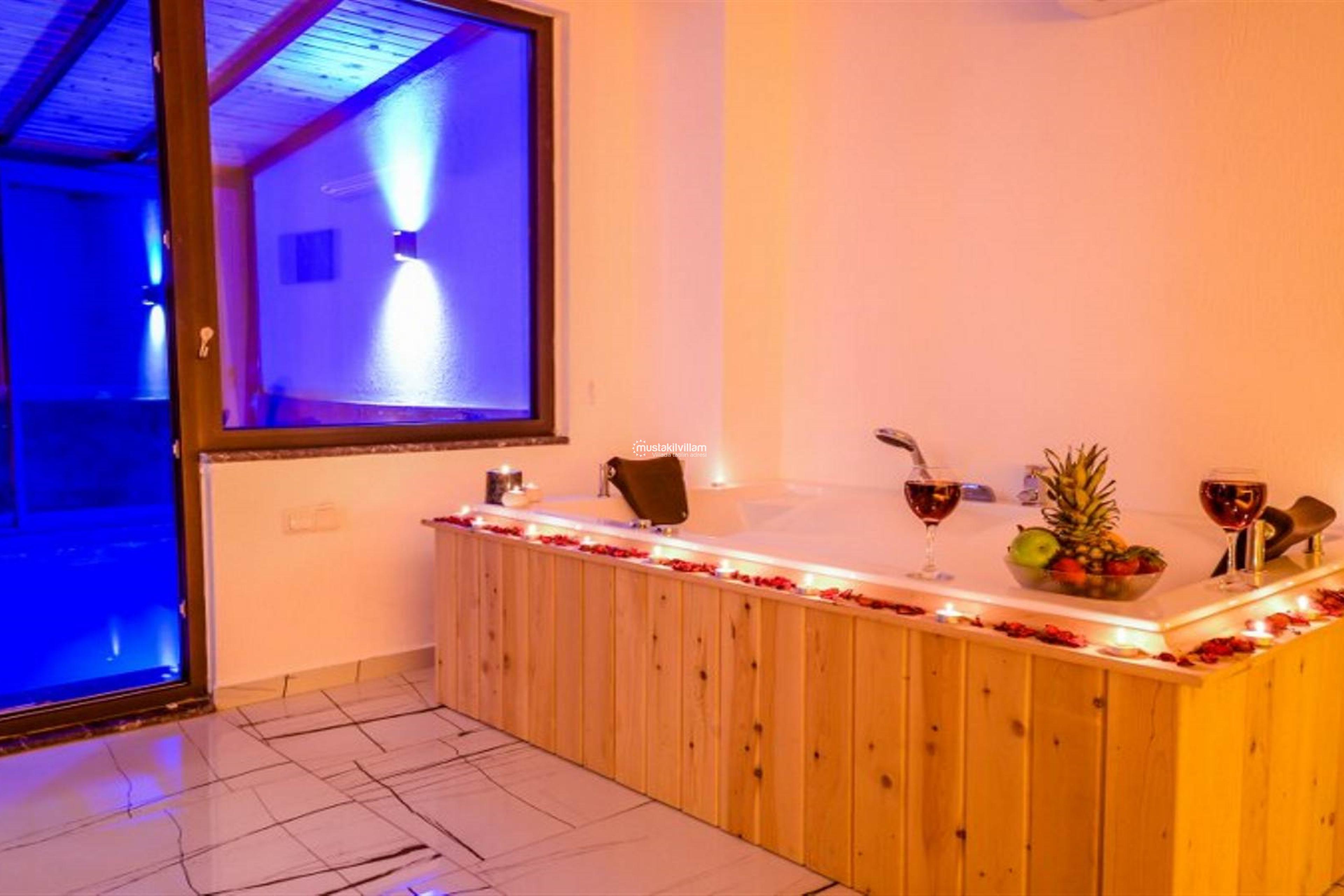 kalkan-ulugol-kiralik-villa-yaz-4044_835.jpg