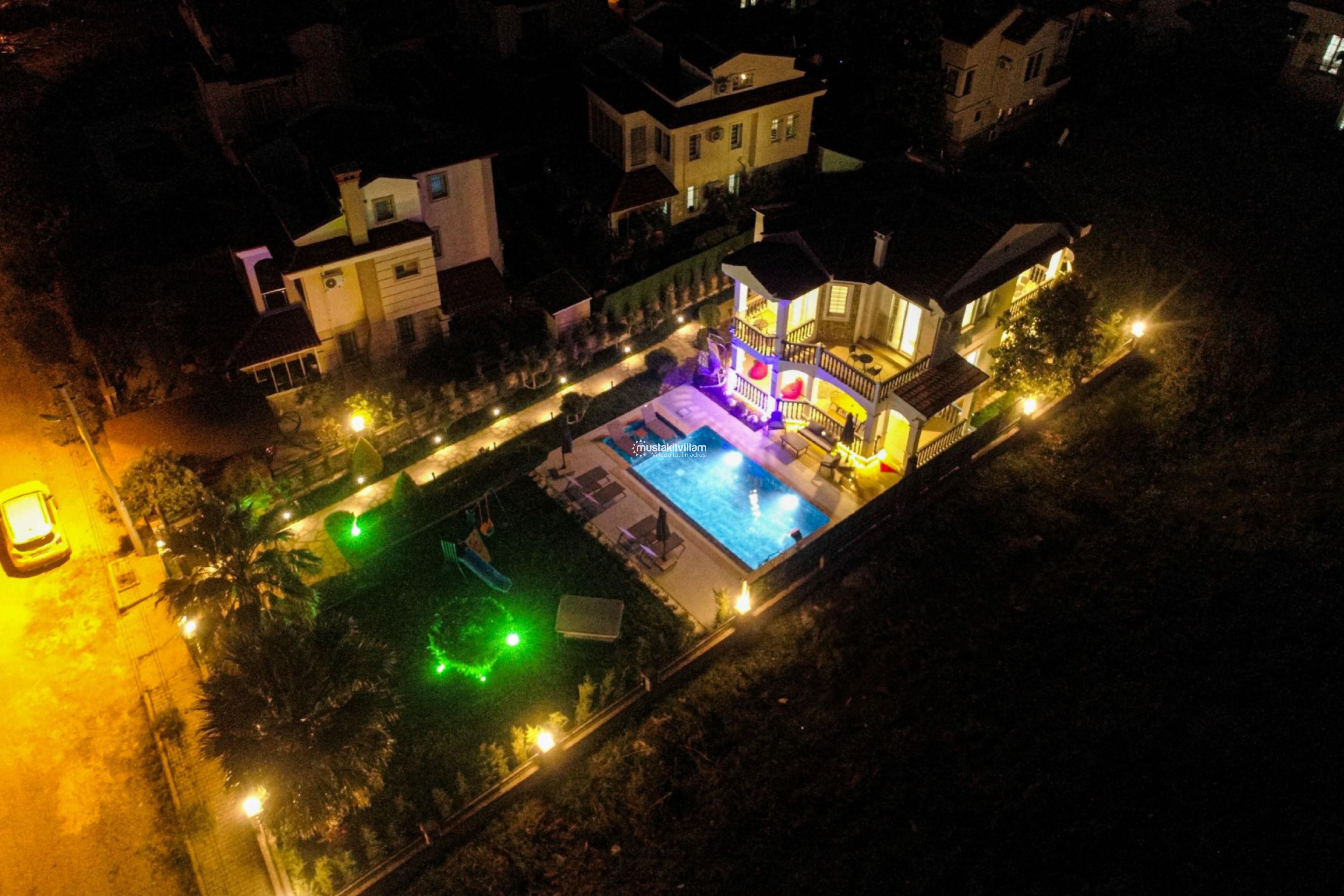 villa-nazende024_758.jpg