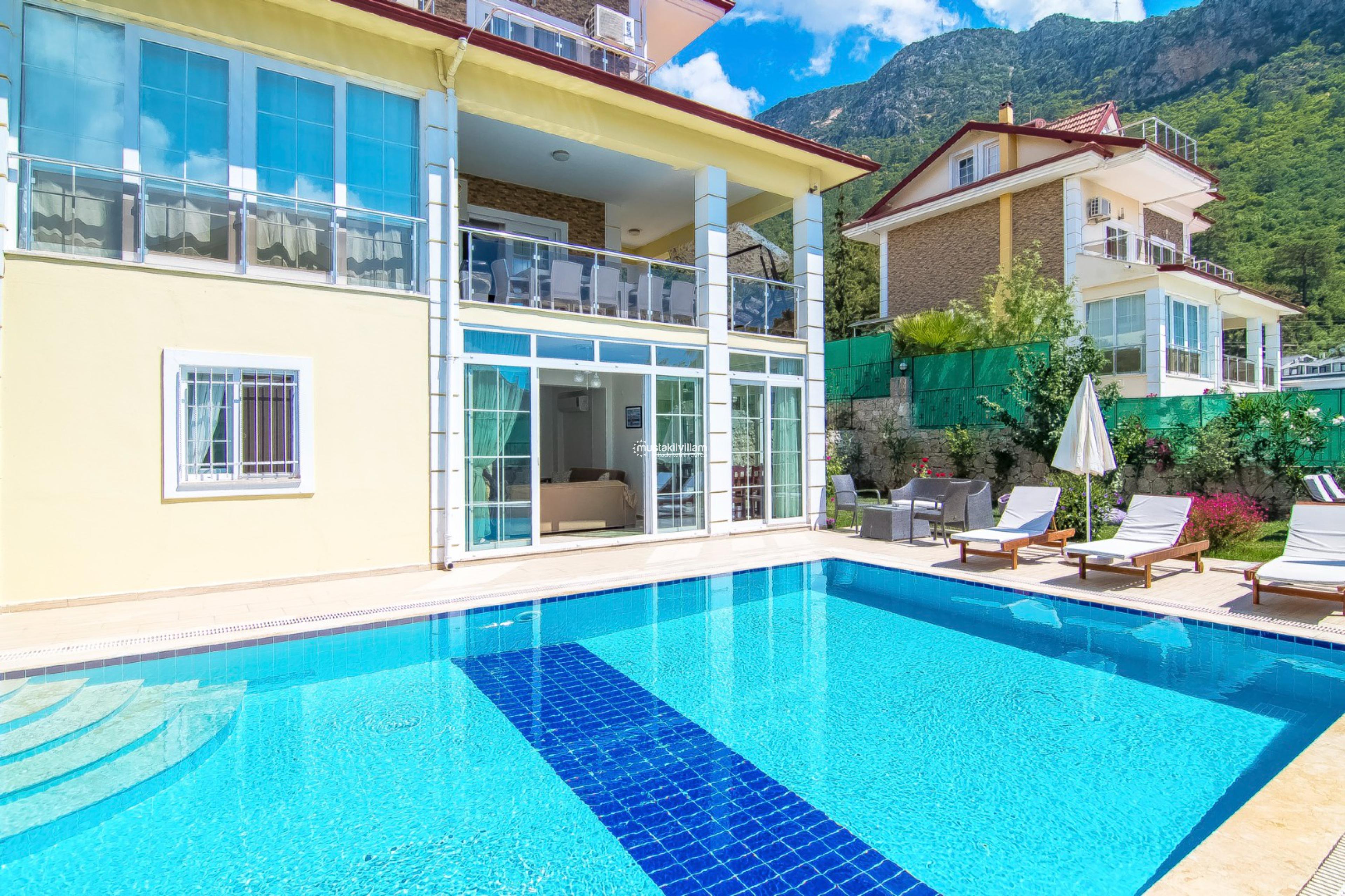 villa-sunny-hill006_427.jpg