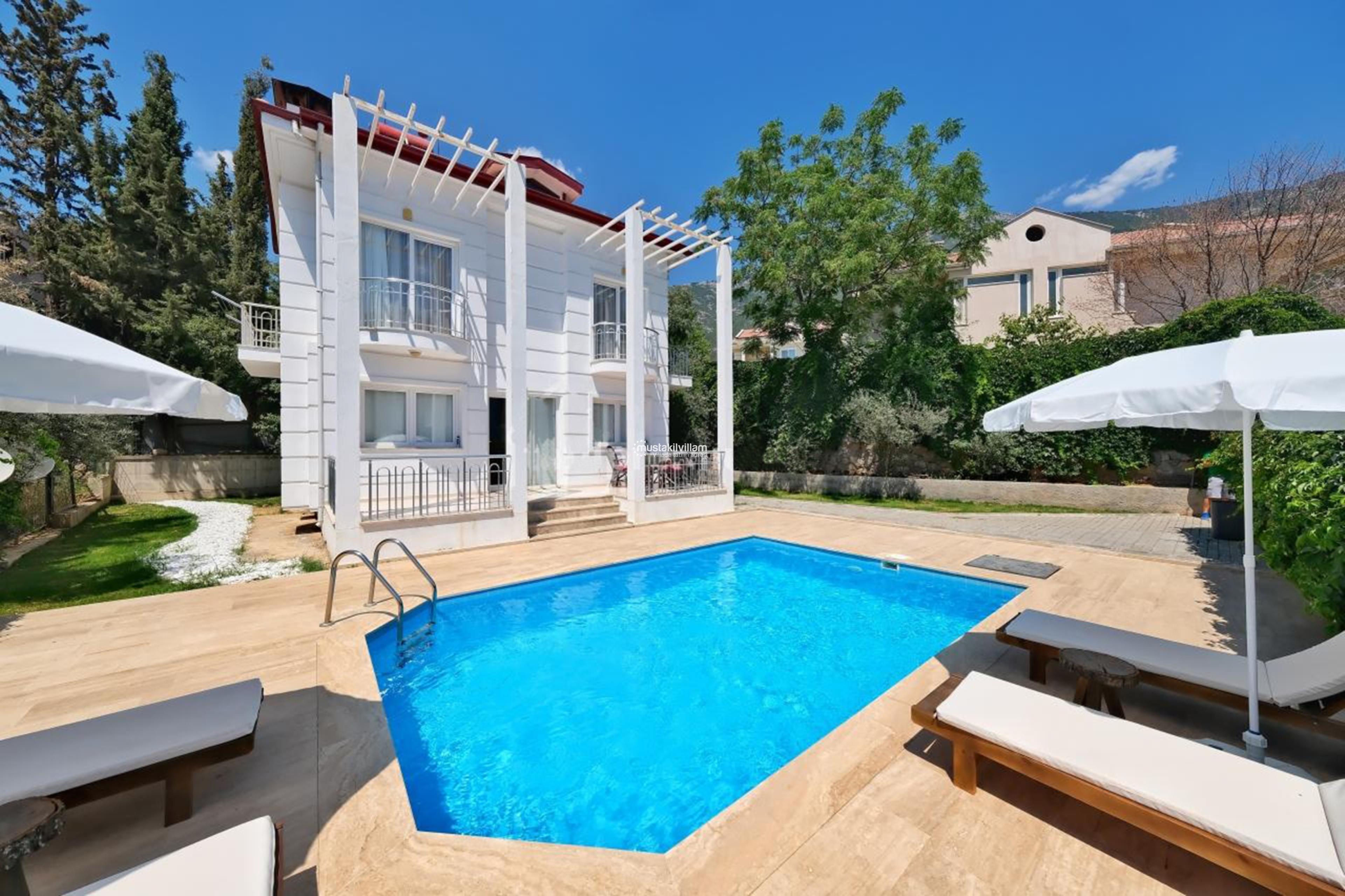 fethiye-villa-gokyuzu001_80.jpg