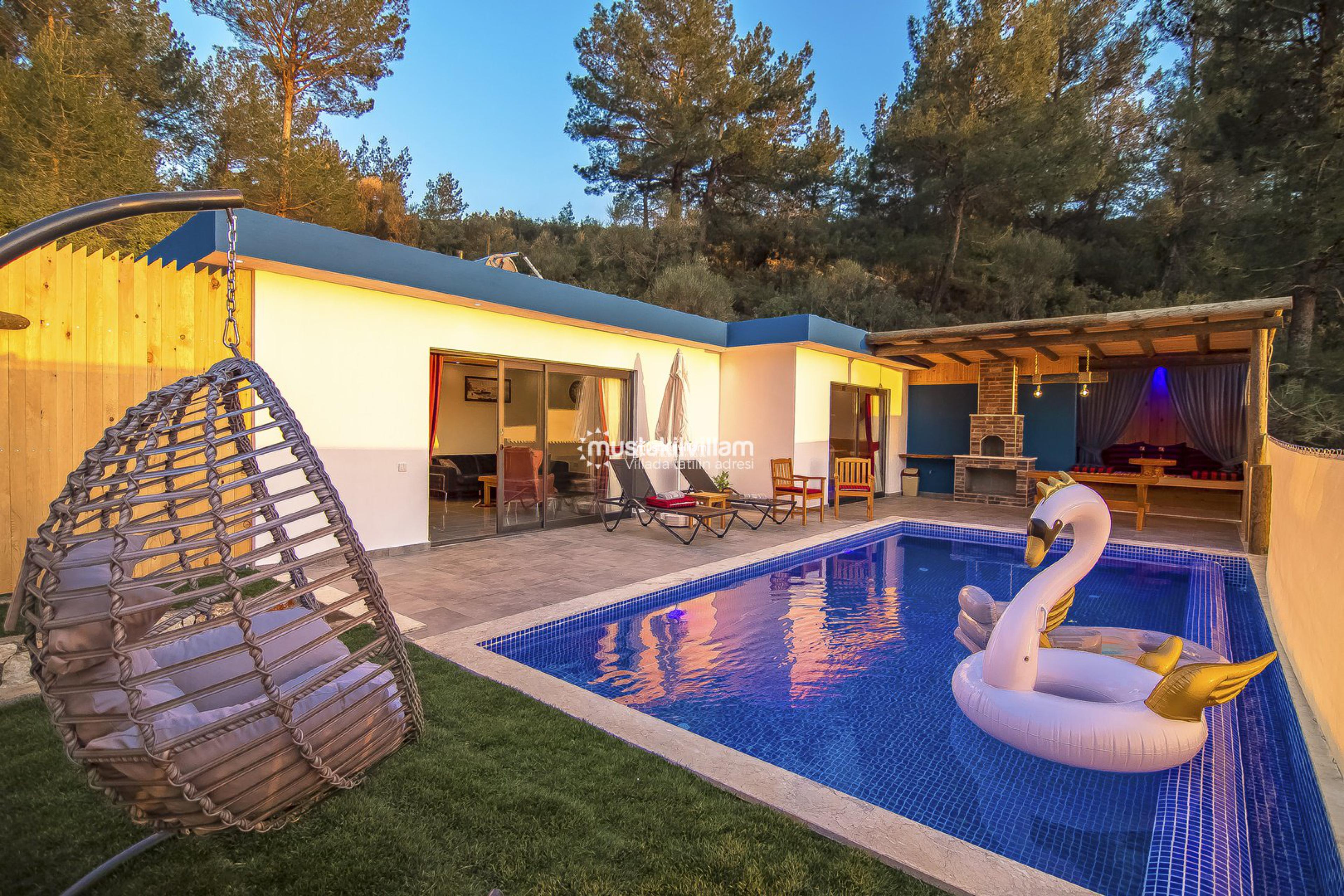 Muhafazakâr Villa | Korunaklı Tatil 2026