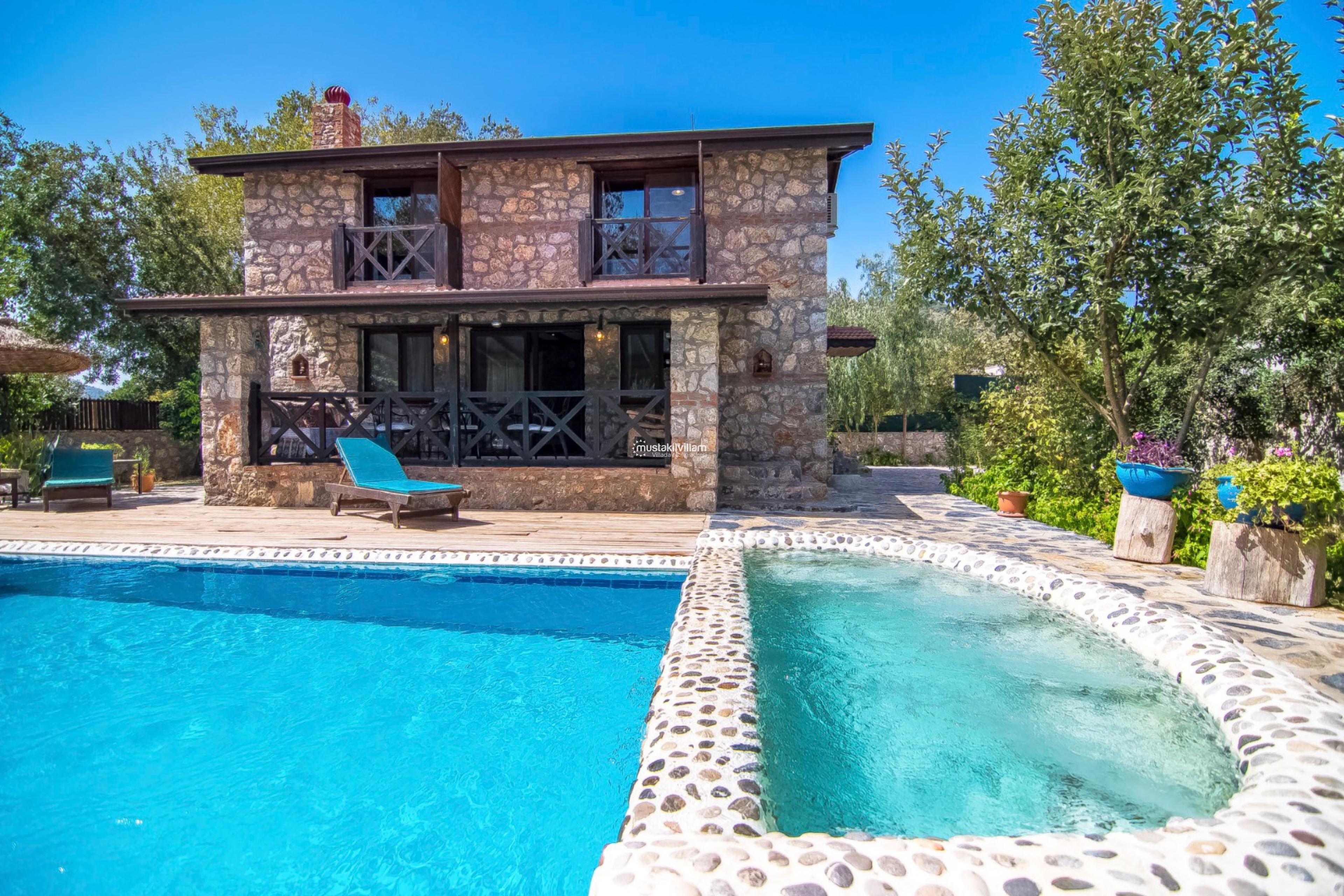 fethiye-villa-mesk005_459.jpg