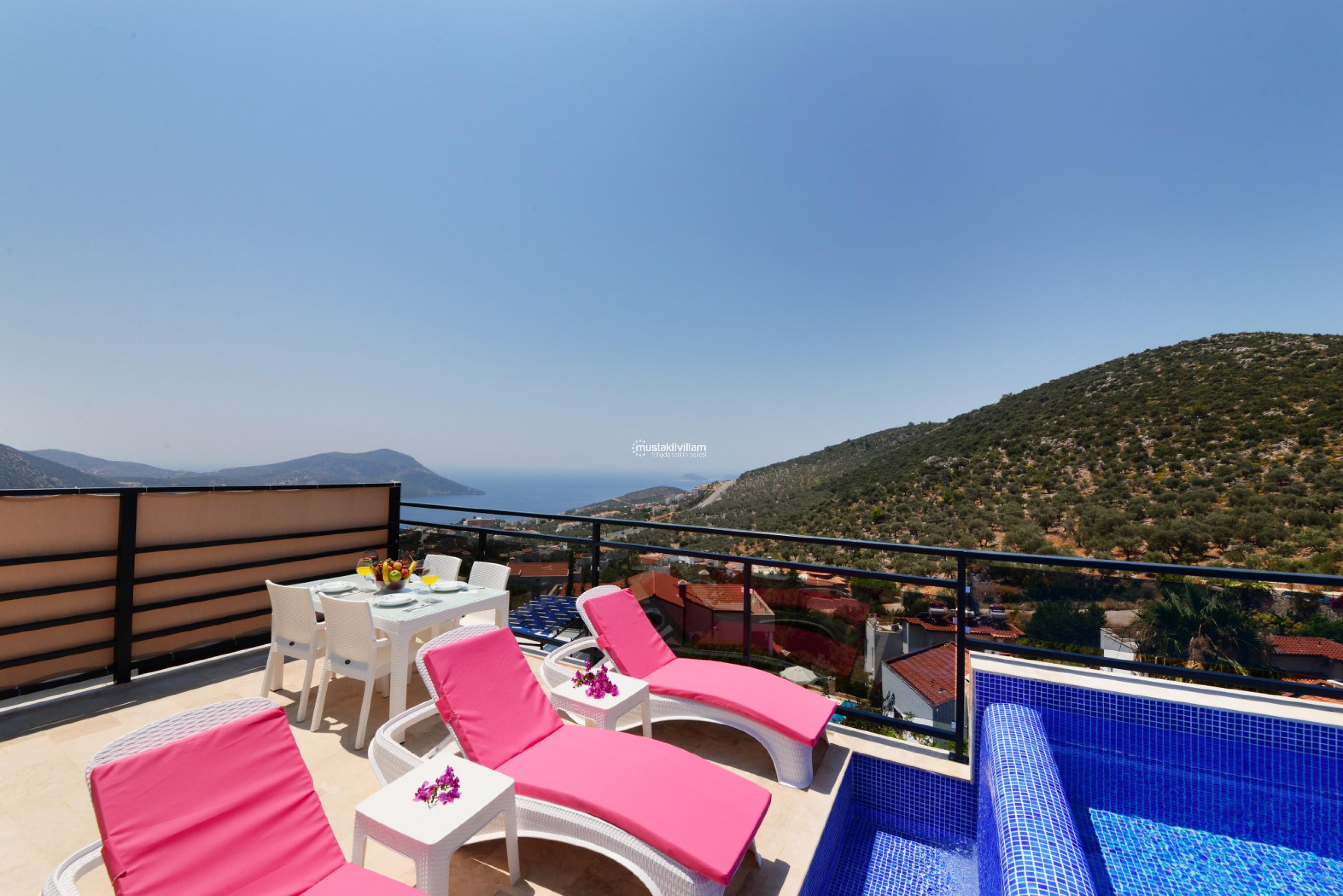 villa-sky-2_707.JPG