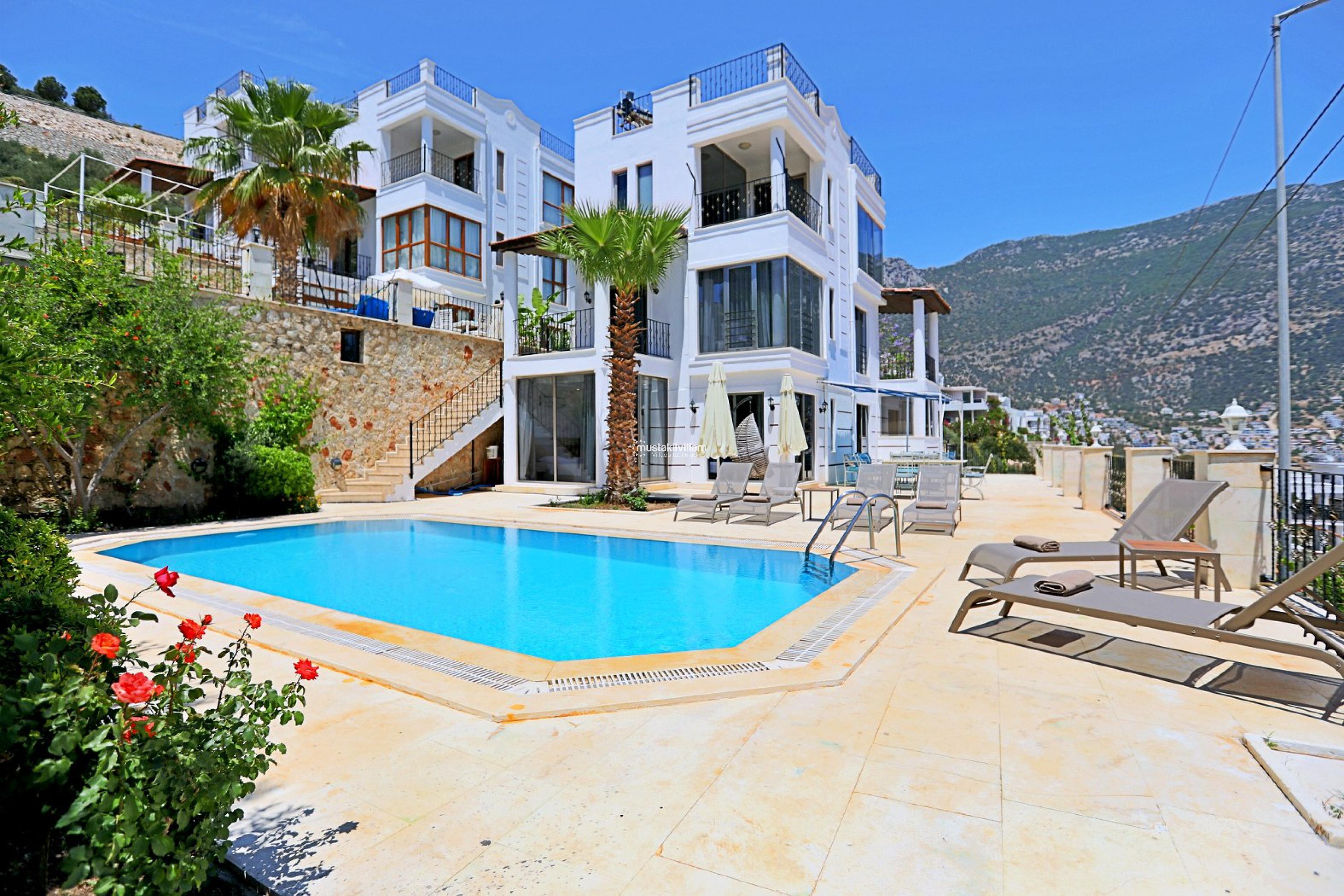 villa-asya1-1_737.JPG