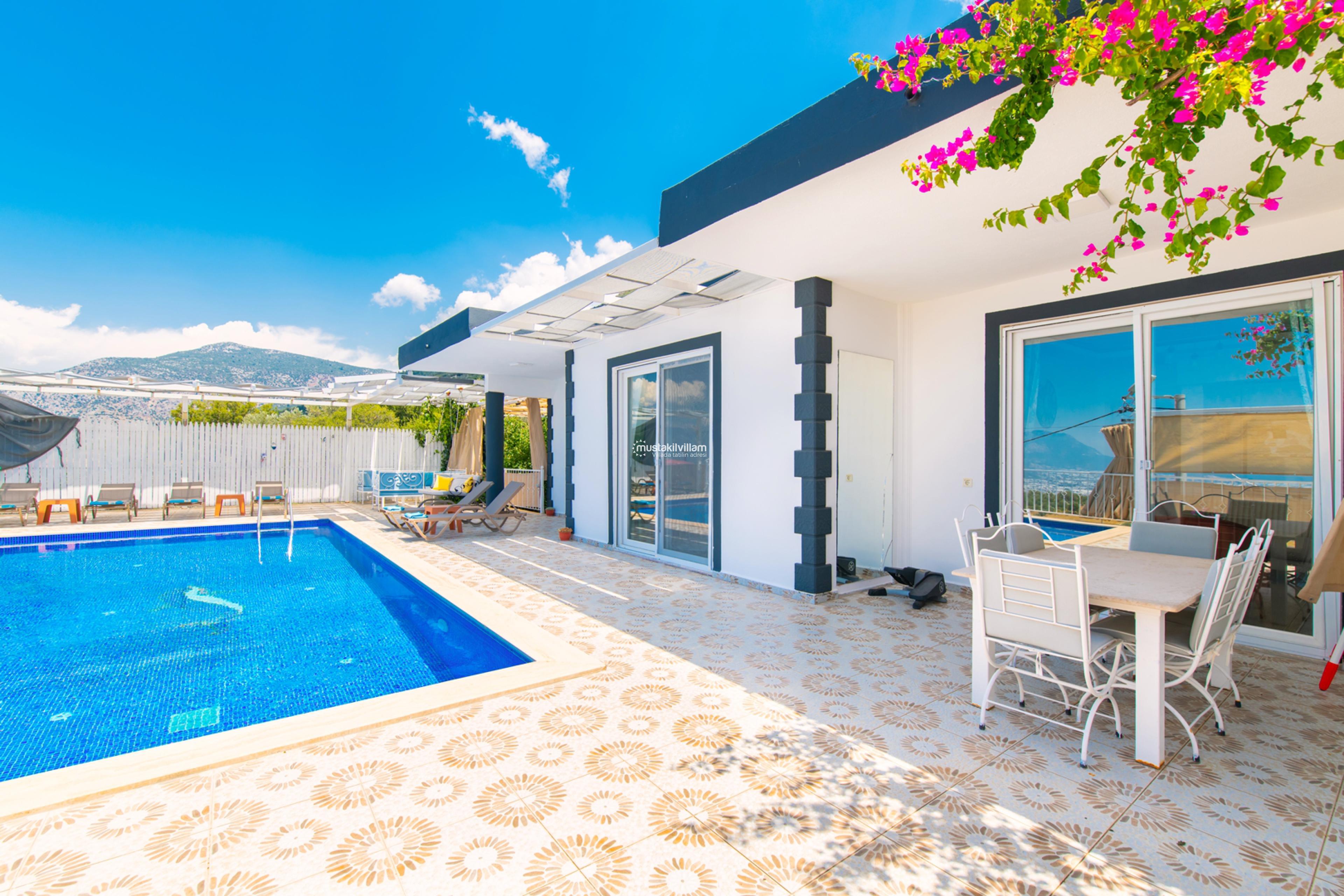 kalkan-villa-atlas058_503.JPG
