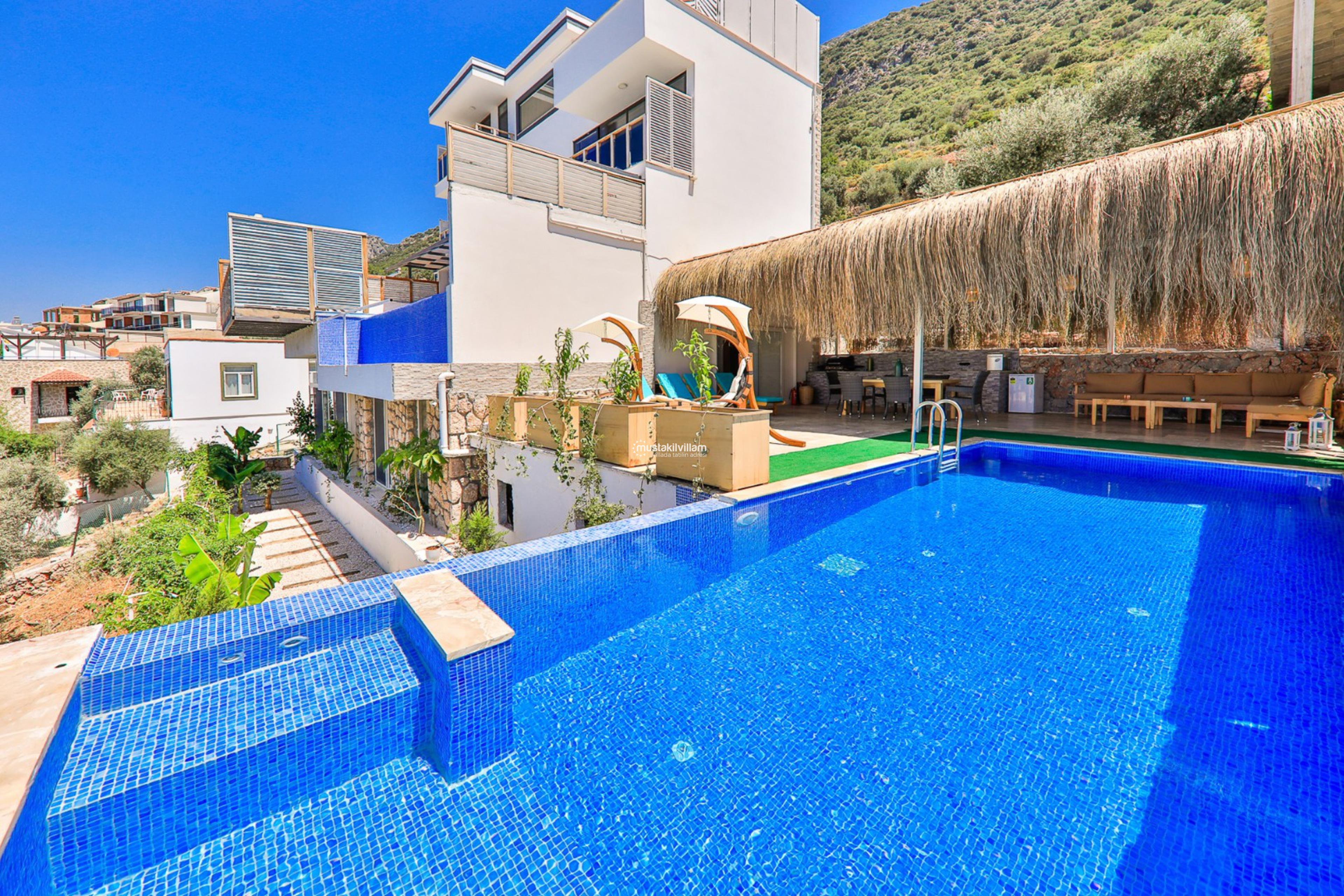 kalkan-villa-VALENTiNA-DUO034_764.jpg