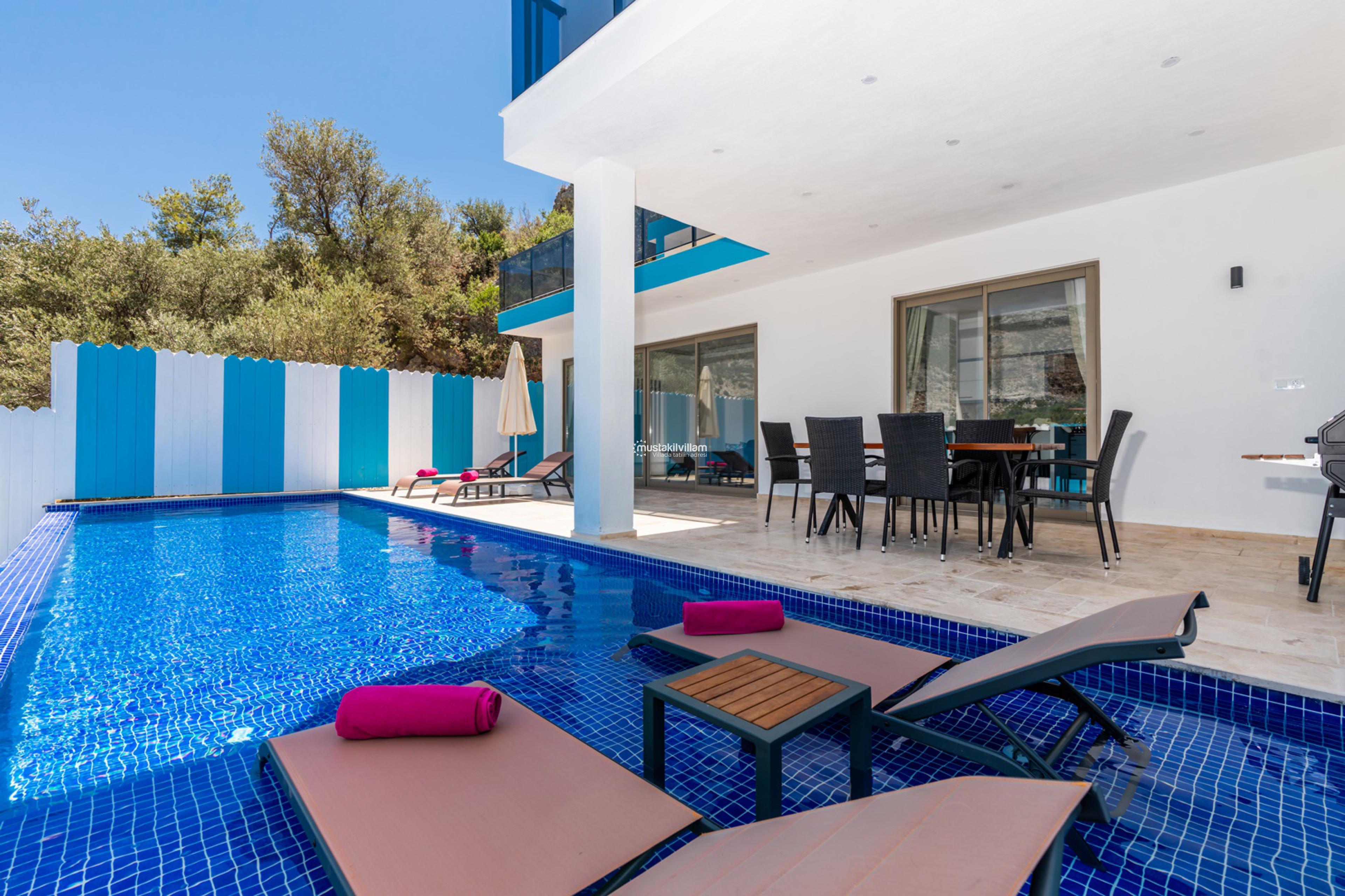 kalkan-villa-leon008_809.jpg