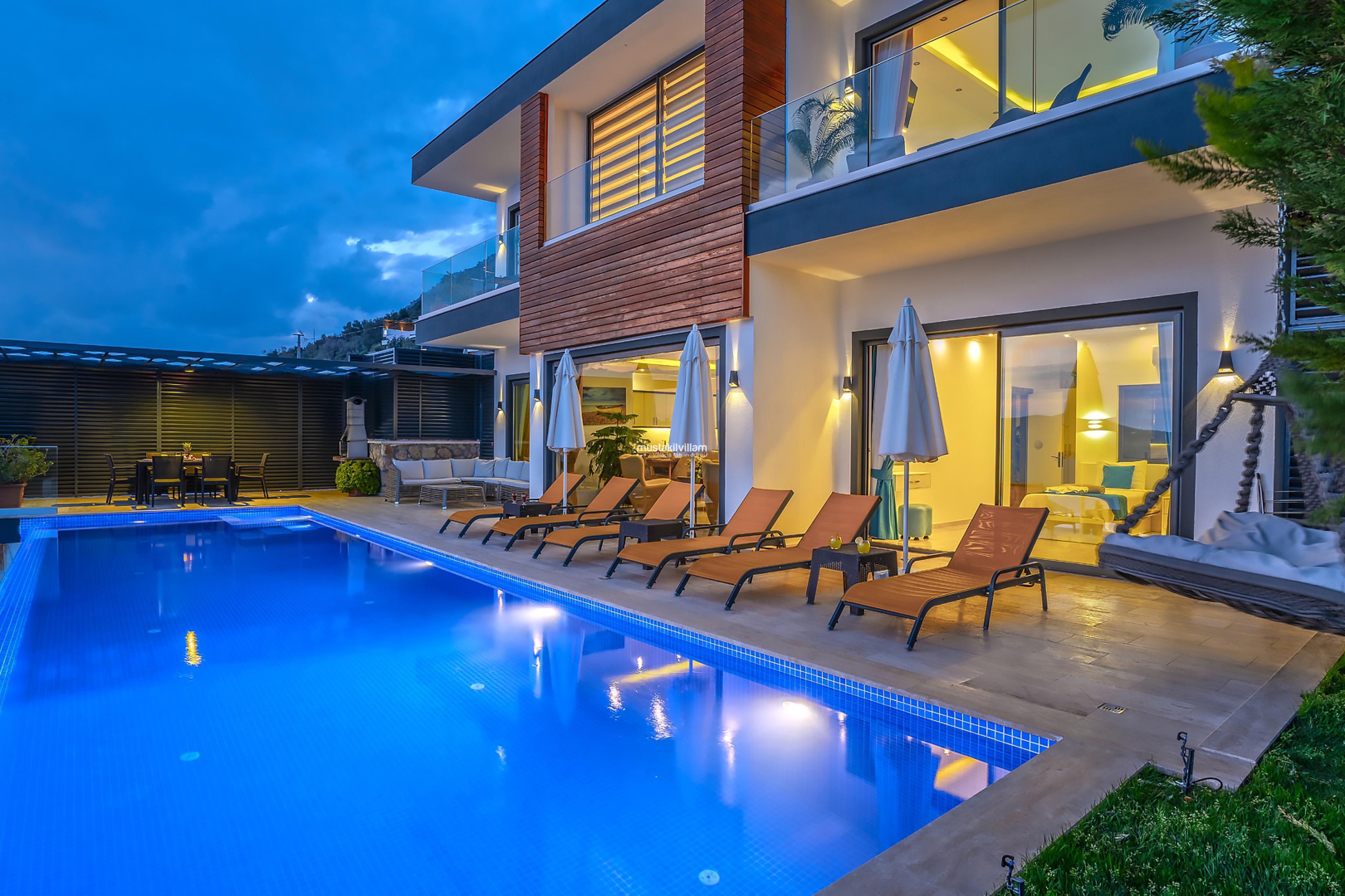 kalkan-villa-royal-duo001_856.jpg