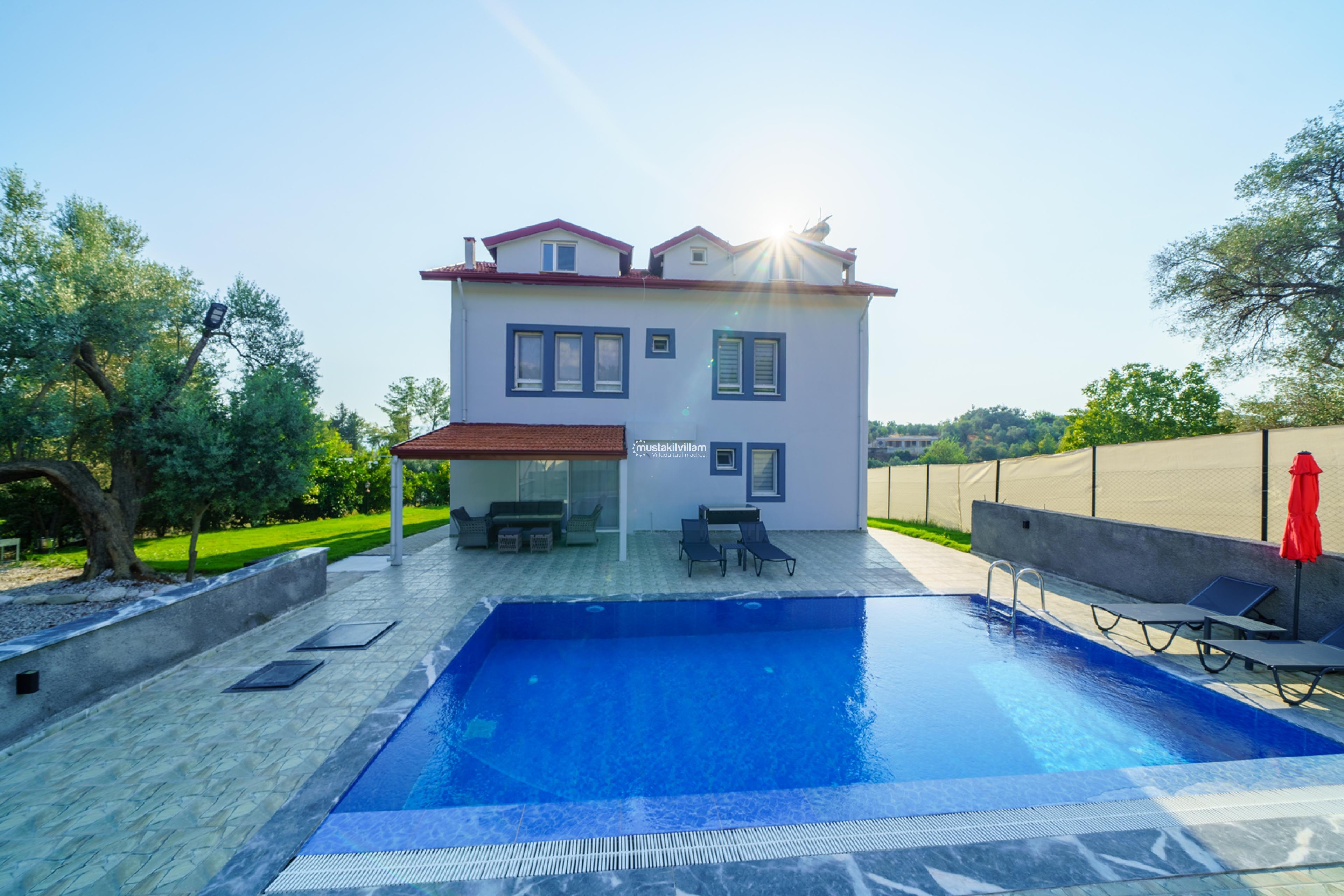 fethiye-villa-busem027_652.jpg