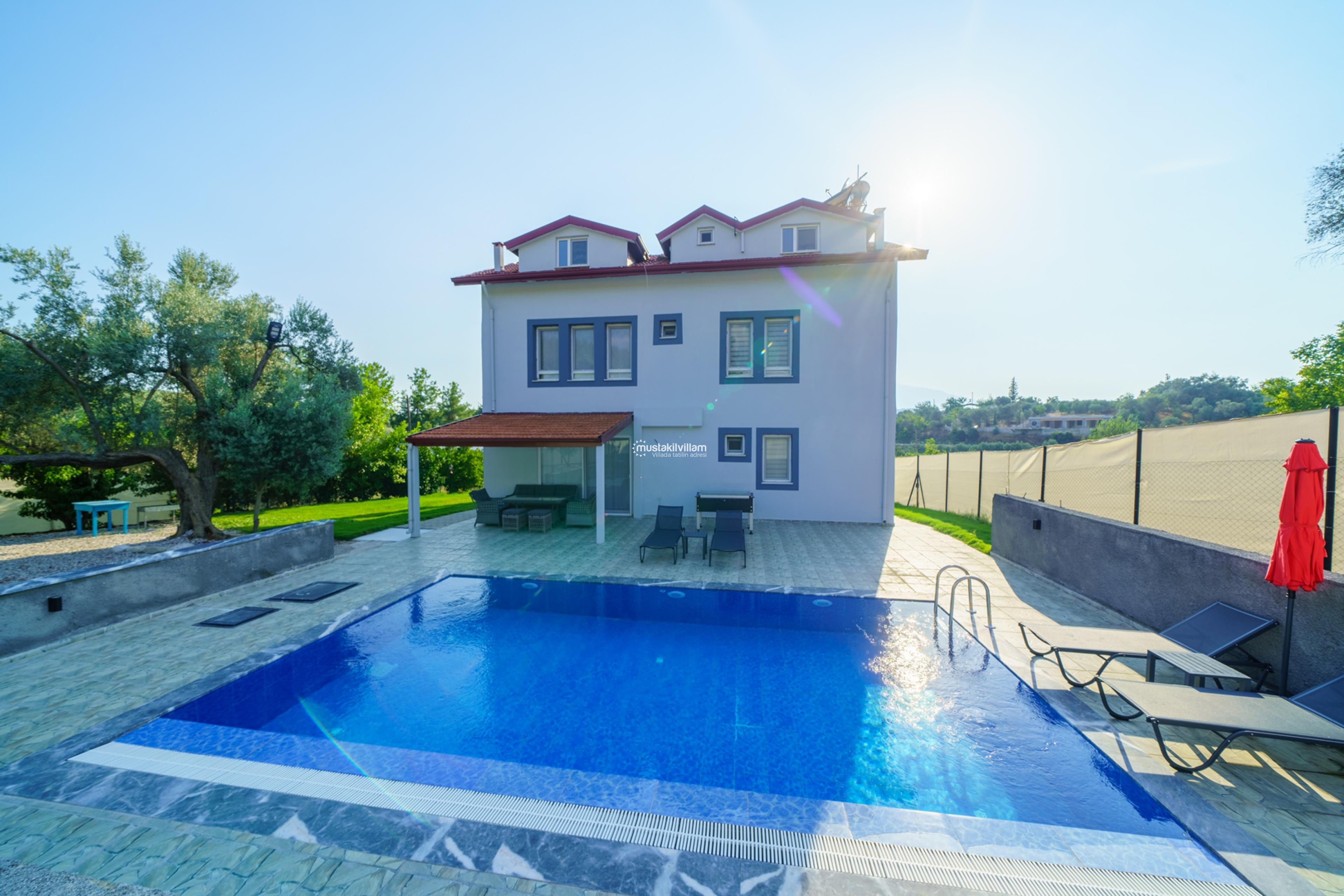 fethiye-villa-busem029_169.jpg