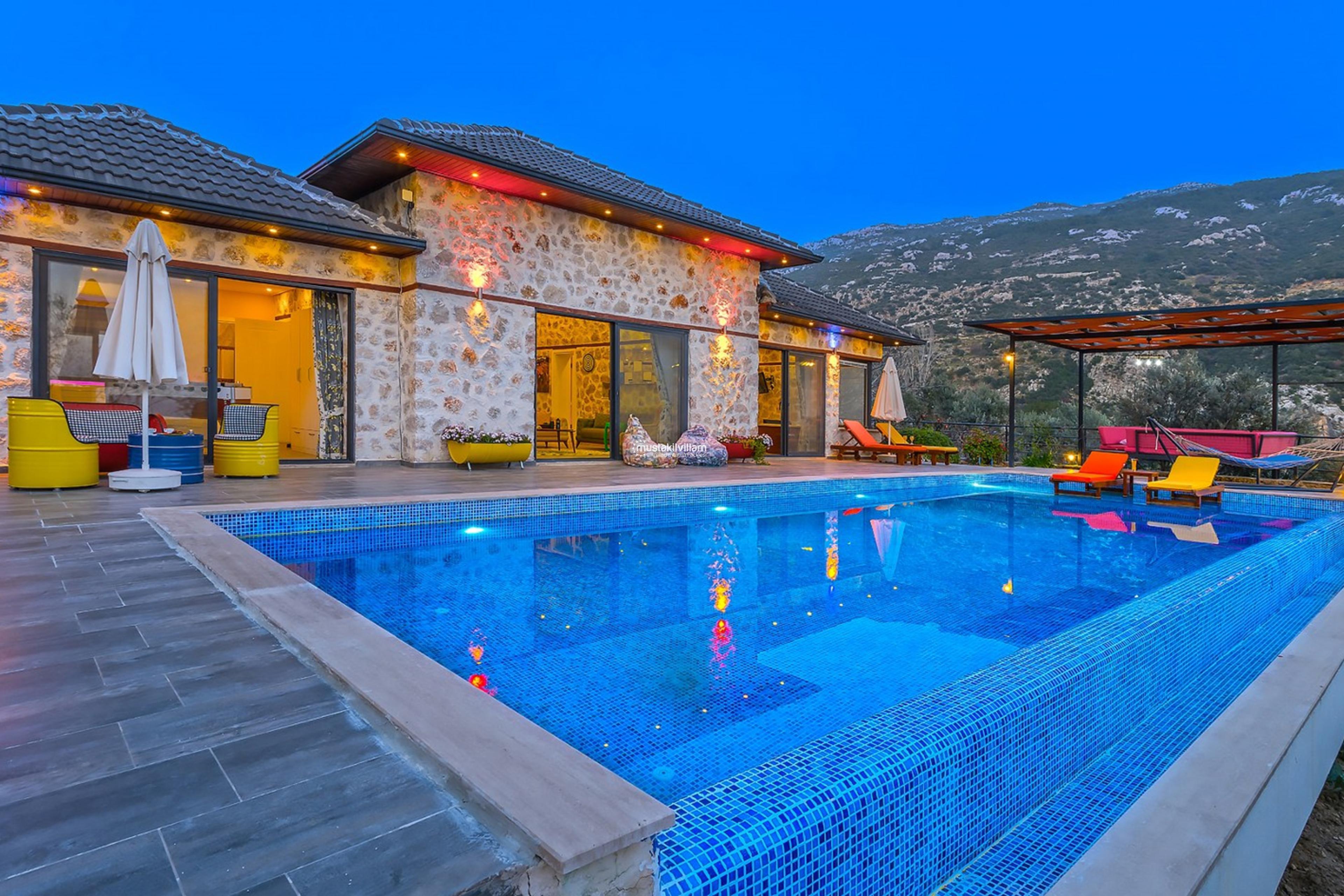 kalkan-villa-aras-2-yelekin002_700.jpg