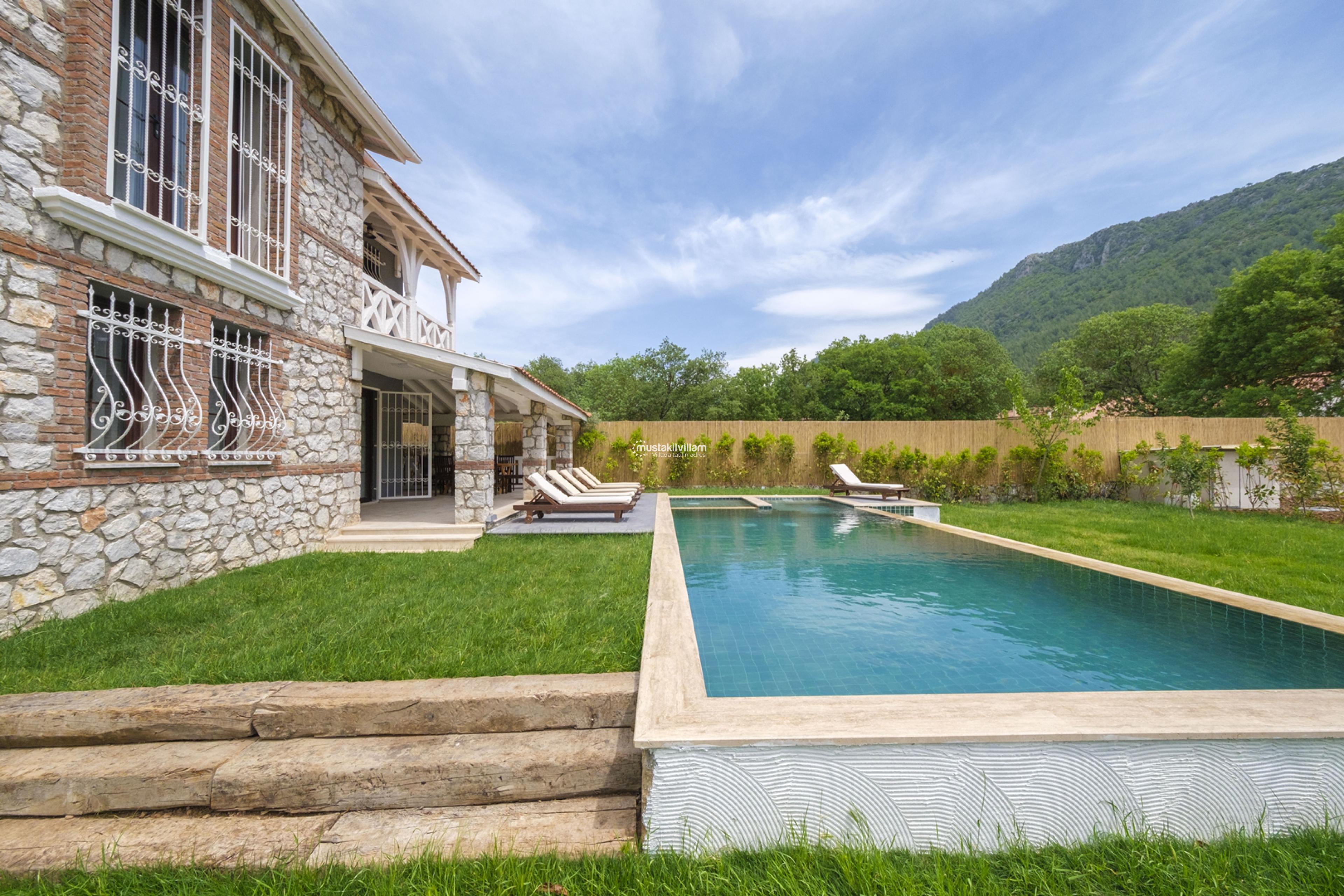 villa-casa-mira023_528.jpg