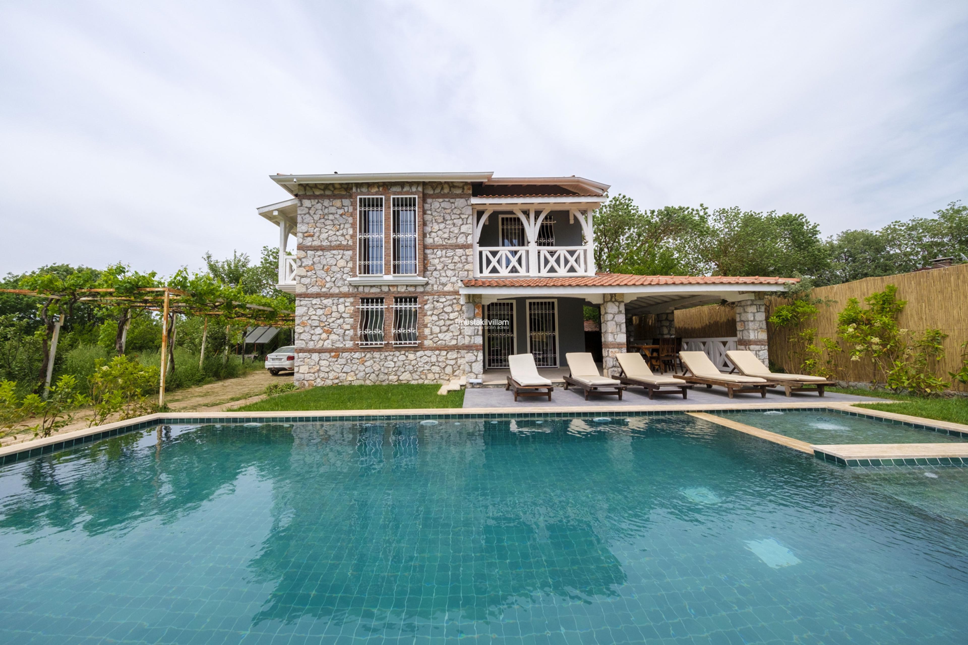 villa-casa-mira031_813.jpg
