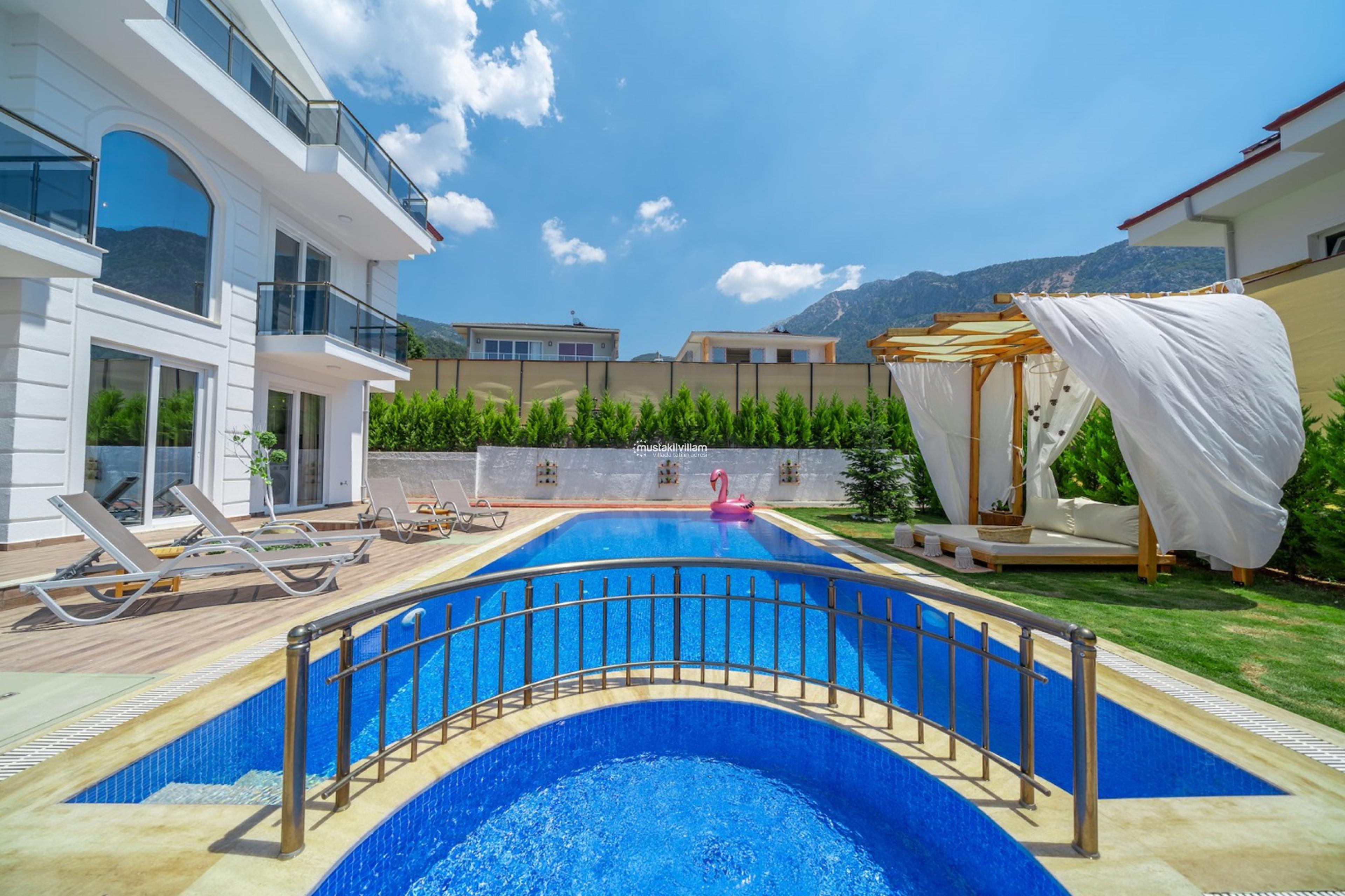fethiye-villa-leila003_101.jpg