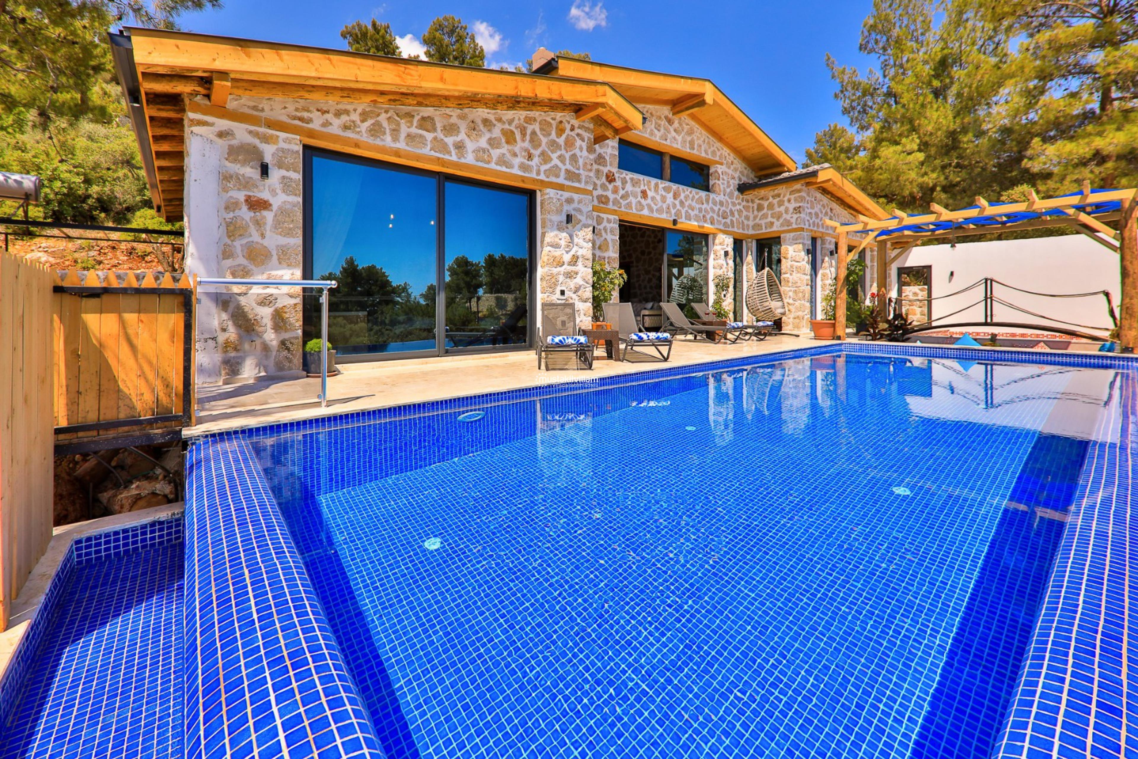 kalkan-villa-breathe031_290.jpg