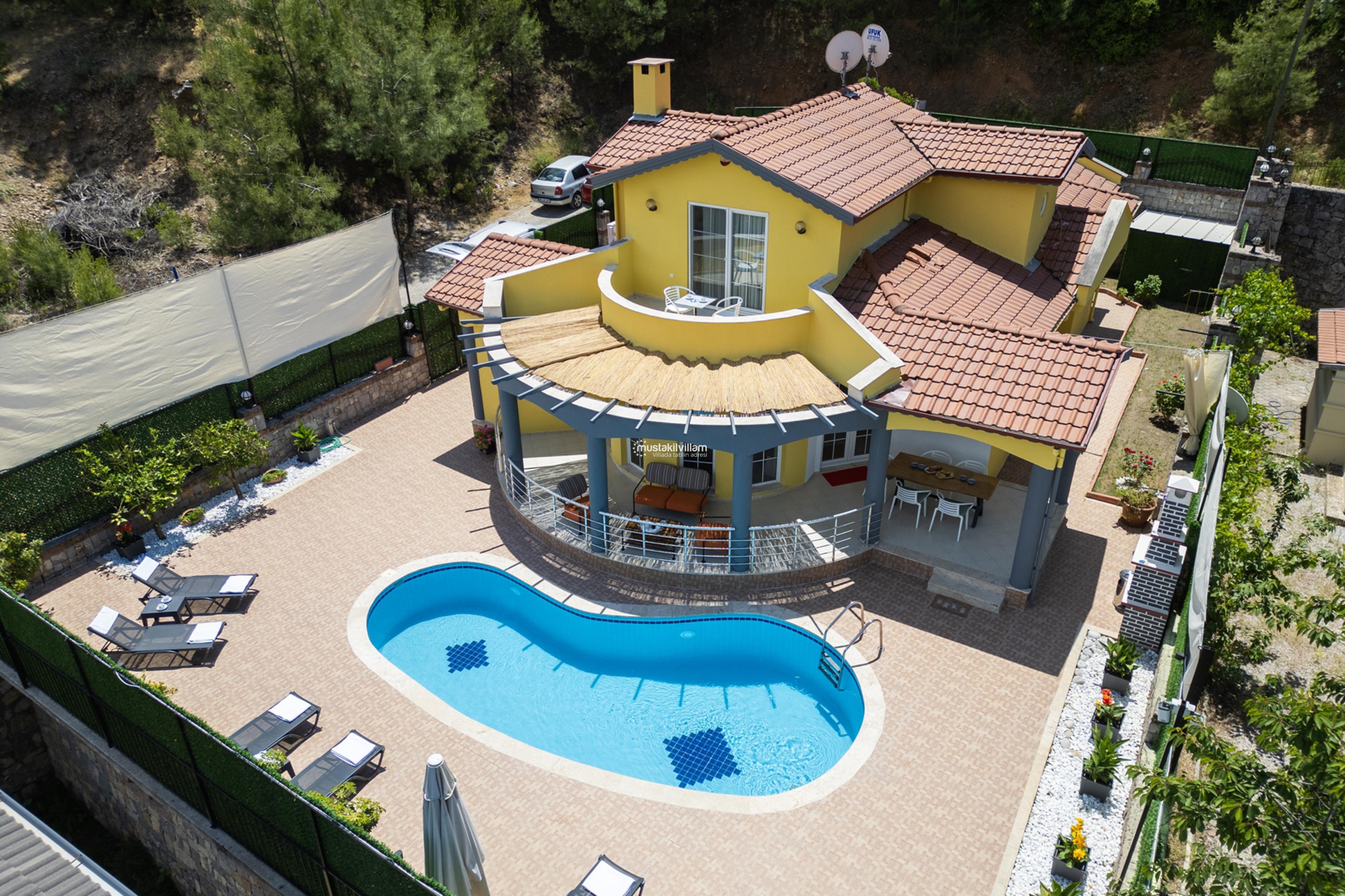 fethiye-villa-sari-yaz001_697.jpg