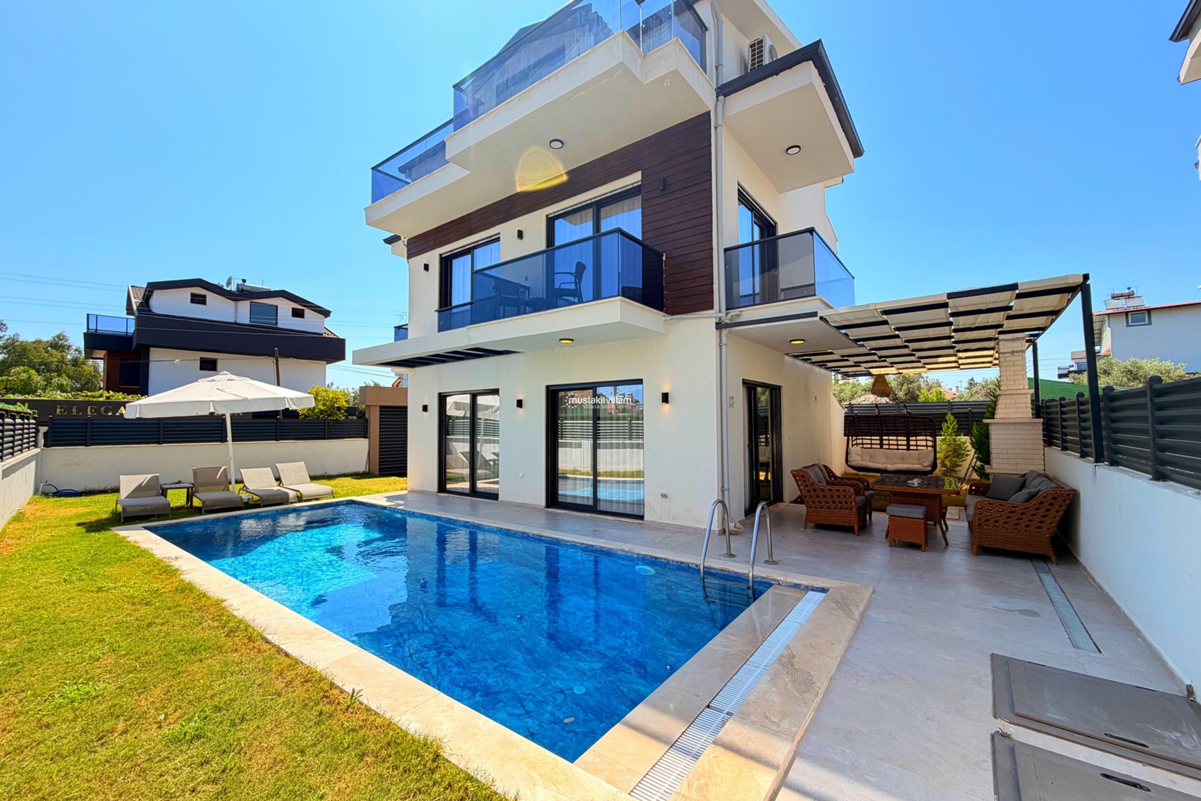 fethiye-kiralik-villa-lisiyaluna001_1713.jpg
