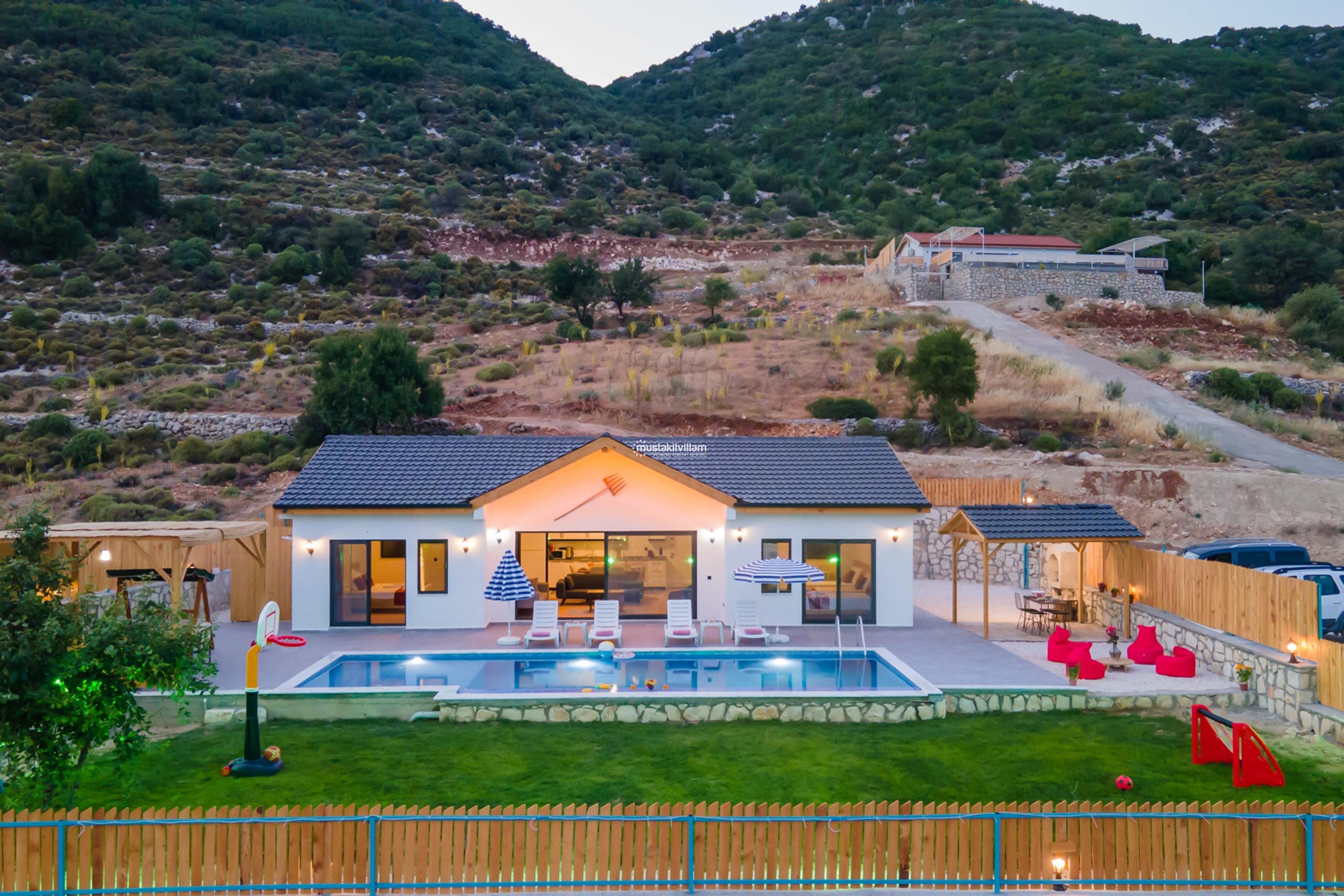 kalkan-saribelen-villa-buglems005_465.jpg