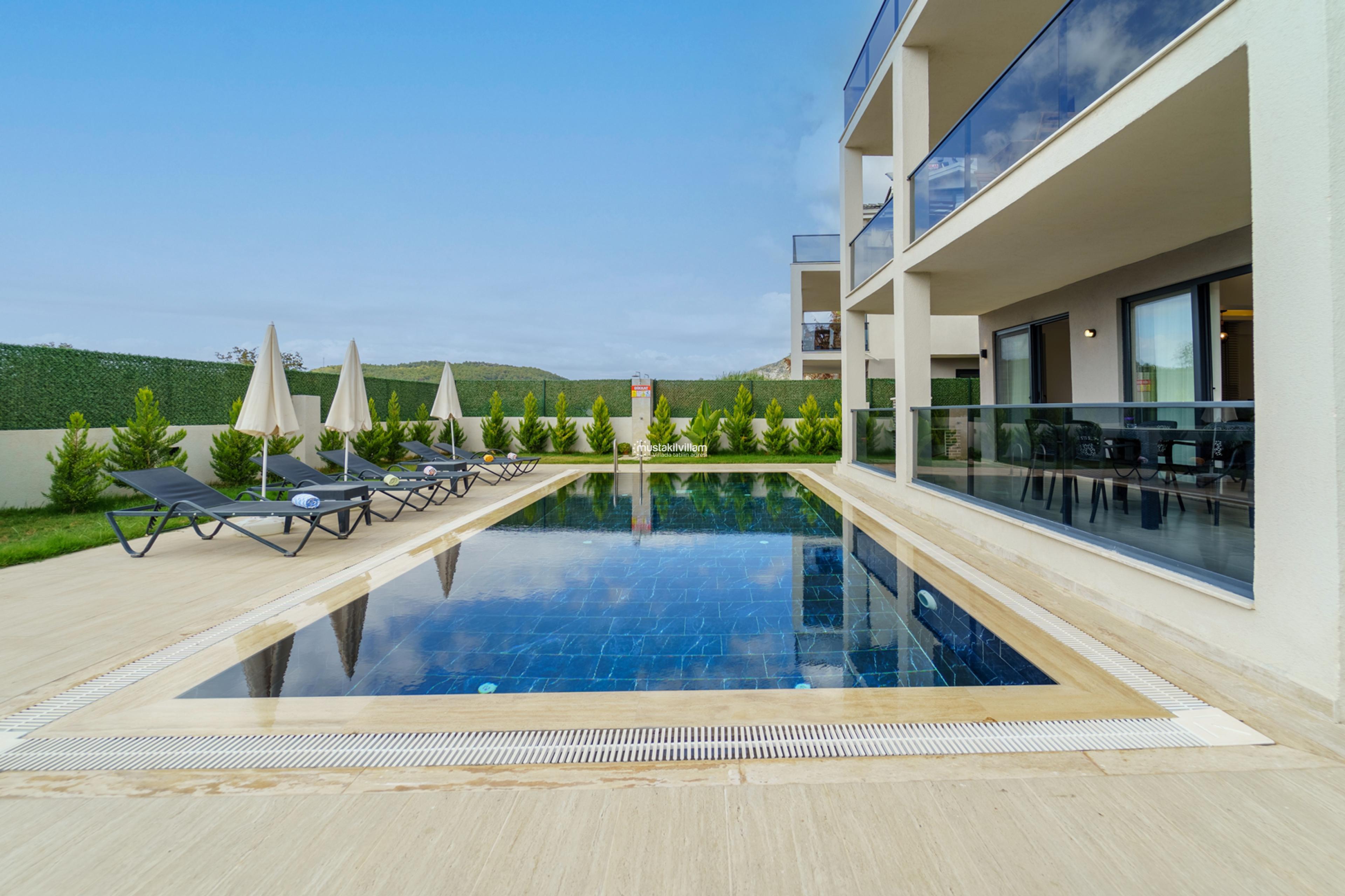 fethiye-ovacik-kiralik-villa-ariassos-1026_909.jpg