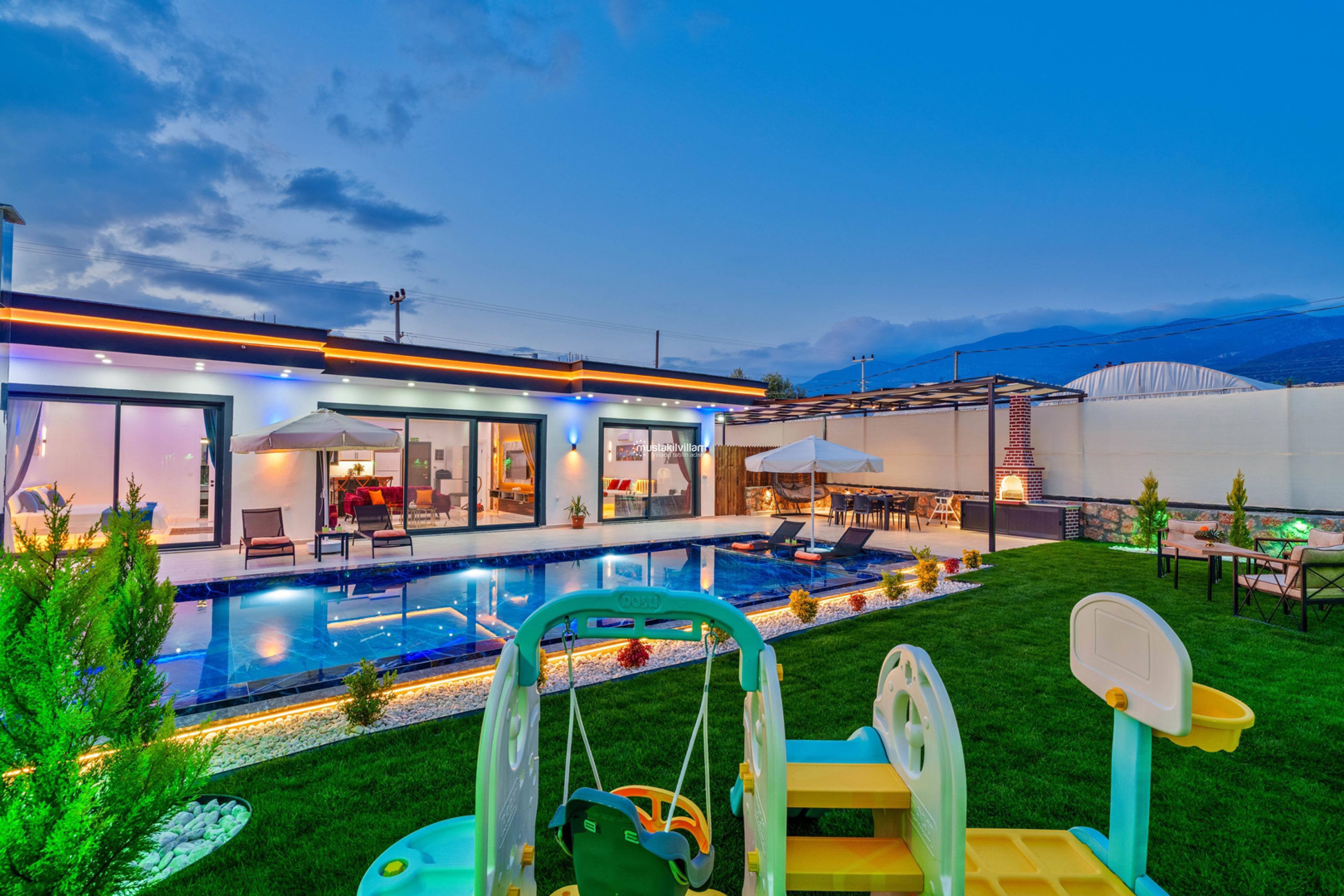 cavdir-antalya-kiralik-villa-ozmen025_29.jpg