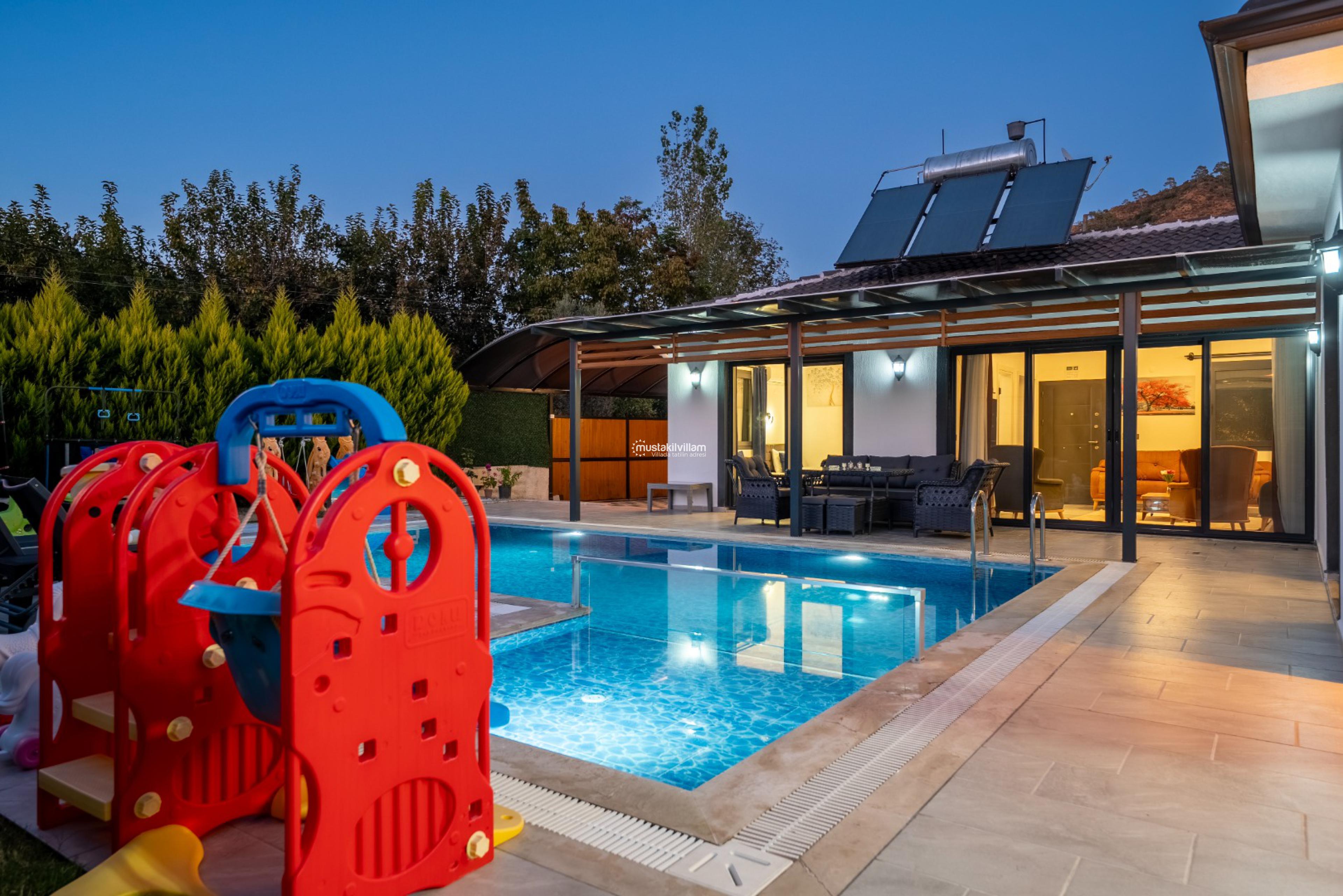 yaniklar-fethiye-kiralik-villa-nazligul-5_103.jpg